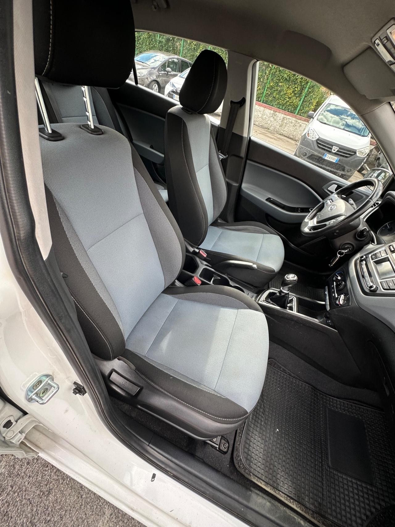 Hyundai i20 1.1 CRDi 12V 5 porte Style