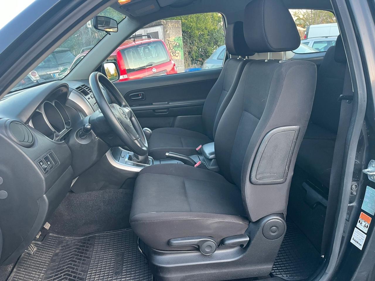 Suzuki Grand Vitara 1.6 16V 3P 40.000 KM