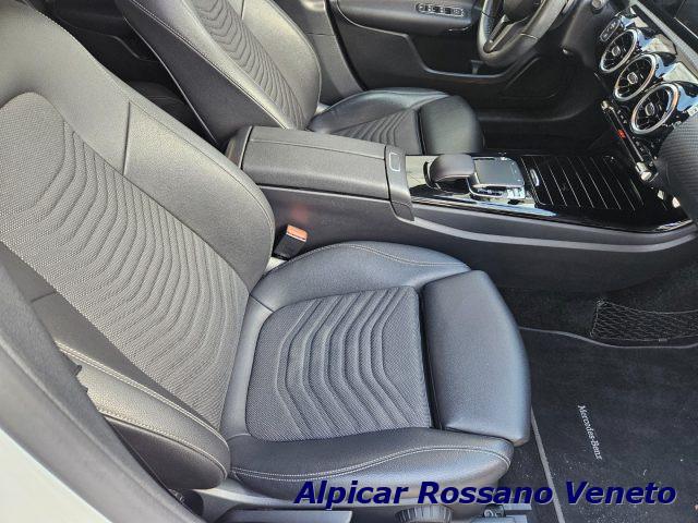 MERCEDES-BENZ A 180 d Automatic Premium