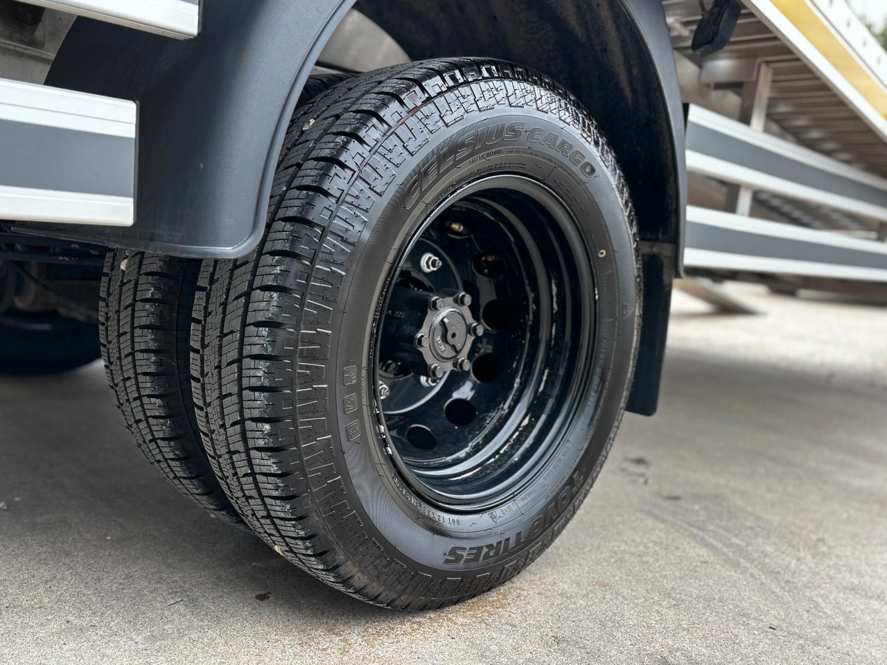 CARROATTREZZI pianale 5.75 Patente B Automatico