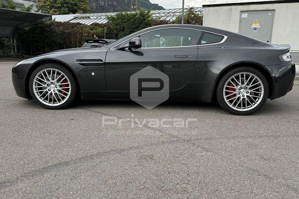 ASTON MARTIN V8 Vantage Coupé Sportshift