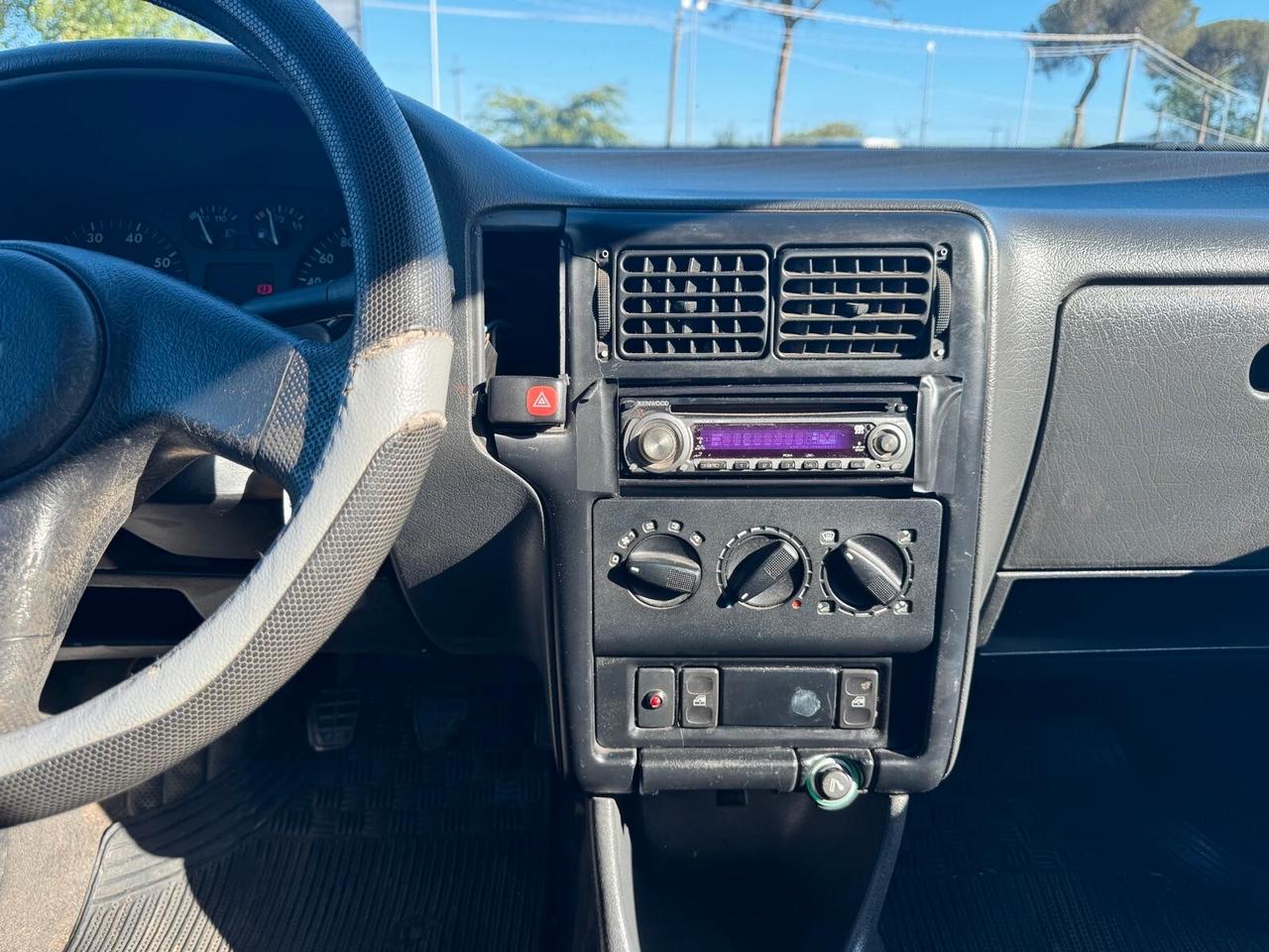 Volkswagen Polo 1.0 benzina 50cv 5P 1998