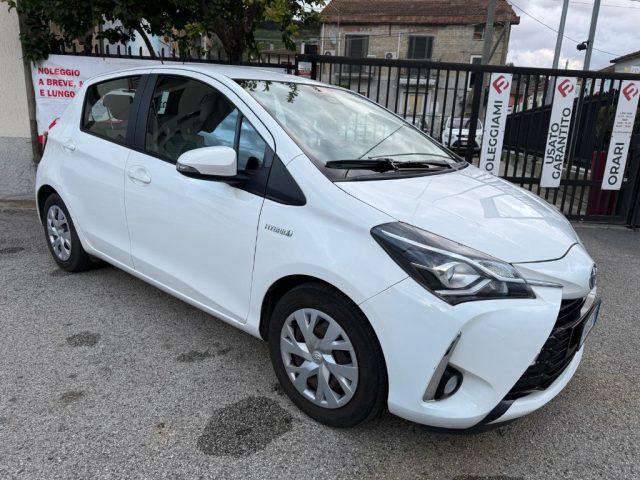 TOYOTA Yaris 1.5 Hybrid 5 porte Business