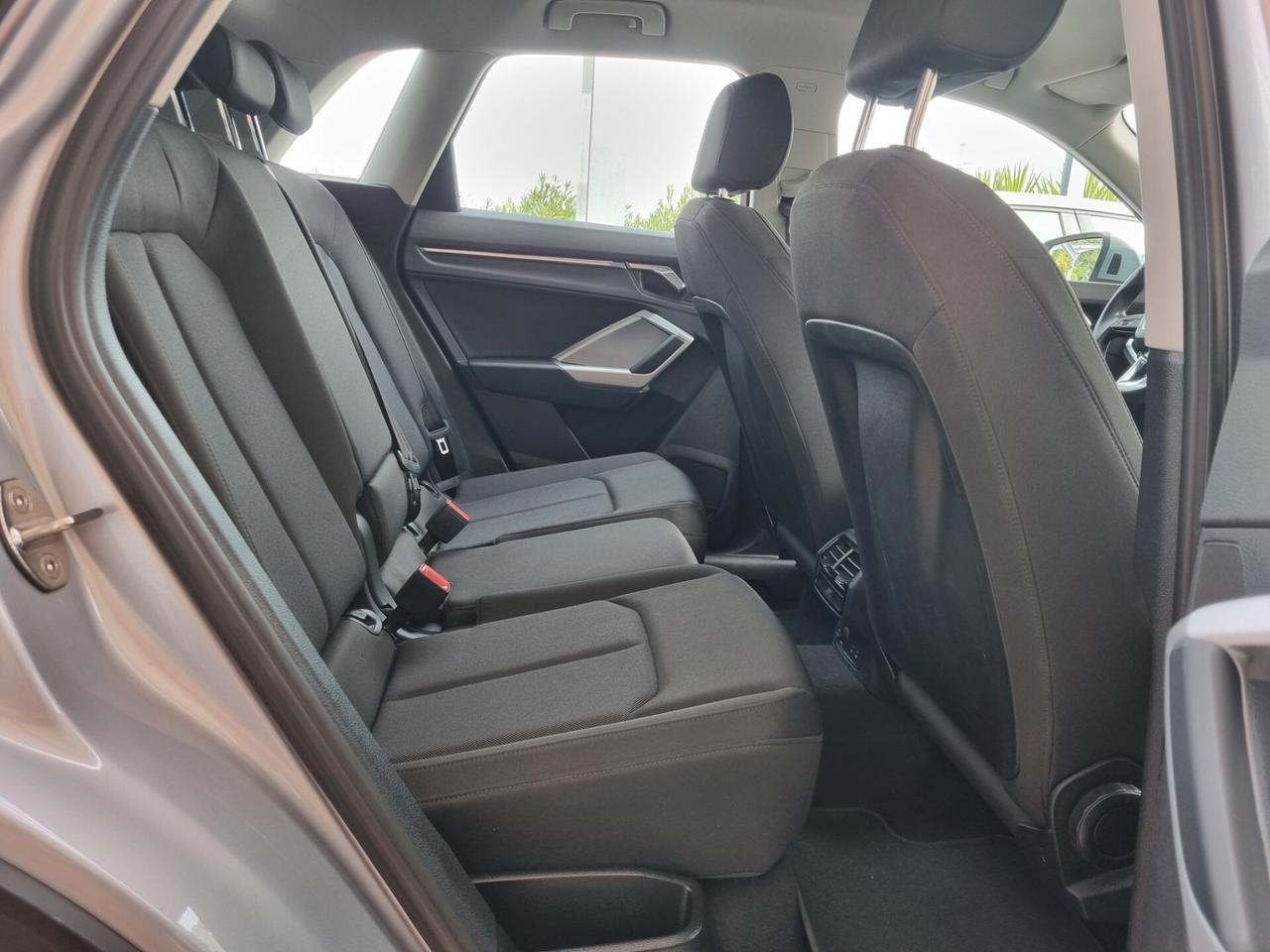 Audi Q3 II 35 2.0 tdi s-tronic