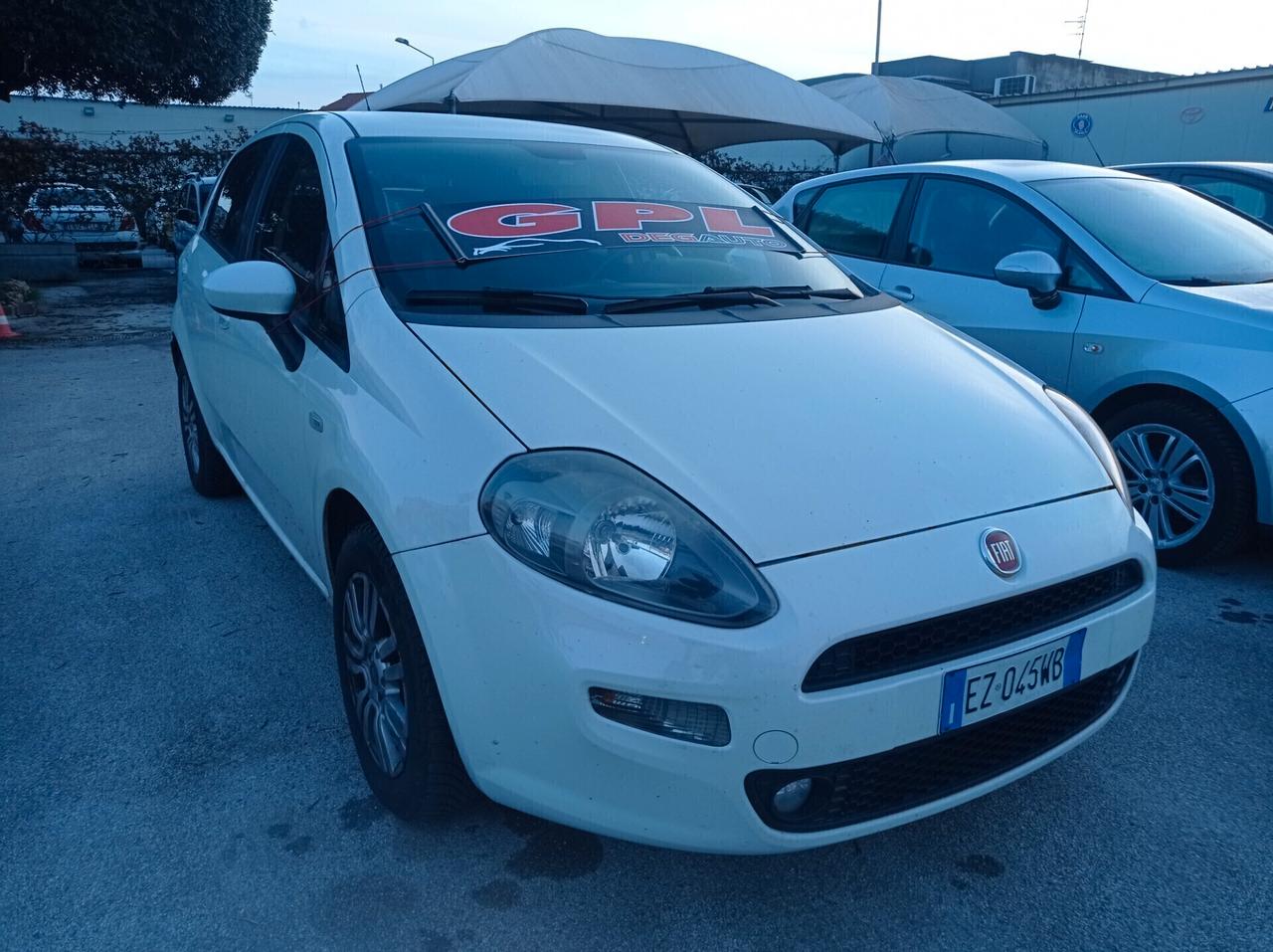 Fiat Punto 1.4 Gpl di Serie Easypower Lounge 5porte