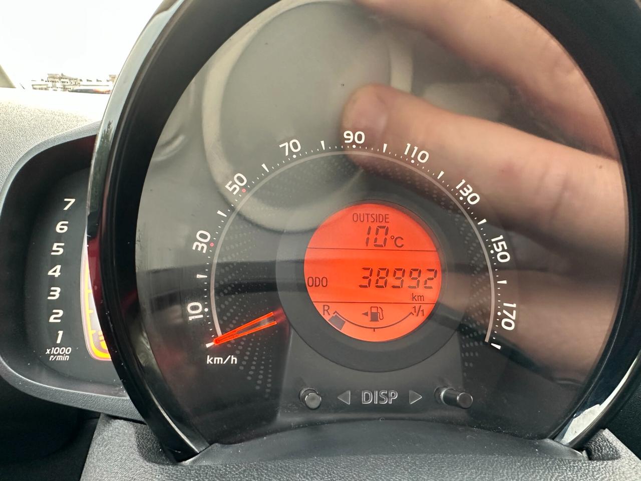 Toyota Aygo Connect 1.0 VVT-i 72 CV 5 porte x-wave