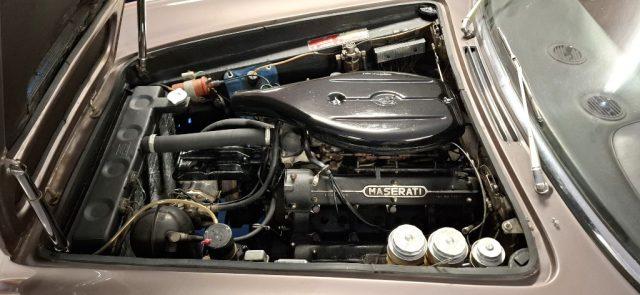 MASERATI Quattroporte 4.136cc **TARGHE NERE**LIBRETTO A PAGINE