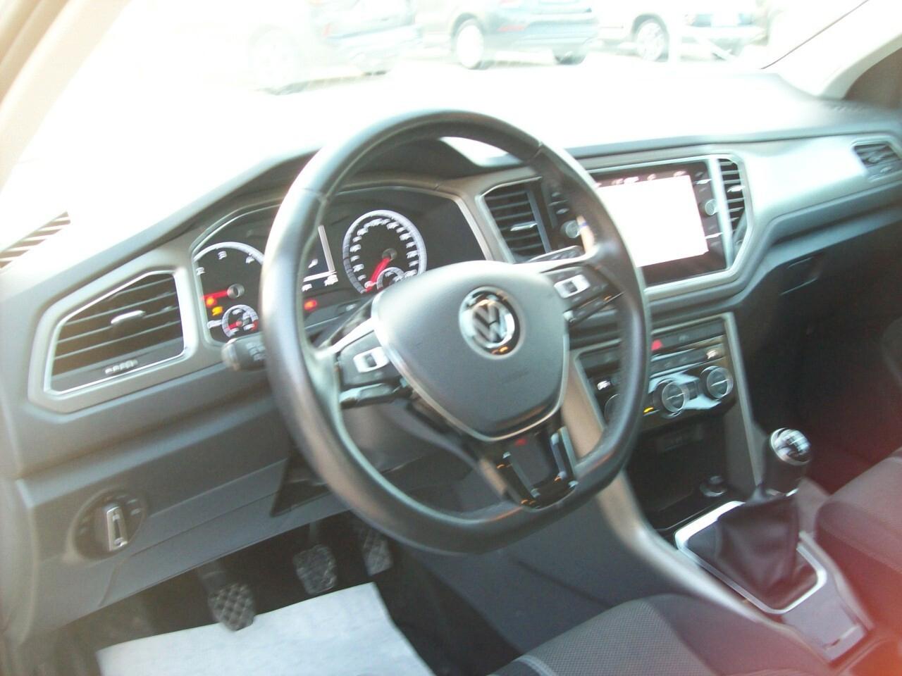 VOLKSWAGEN T-ROC 1.6 TDI CV.115 Advanced BlueMotion "2021"