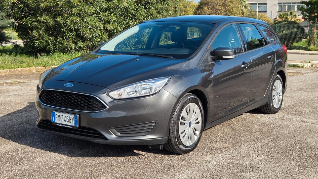 Ford Focus 1.6 120 CV GPL SW Titanium uni pro