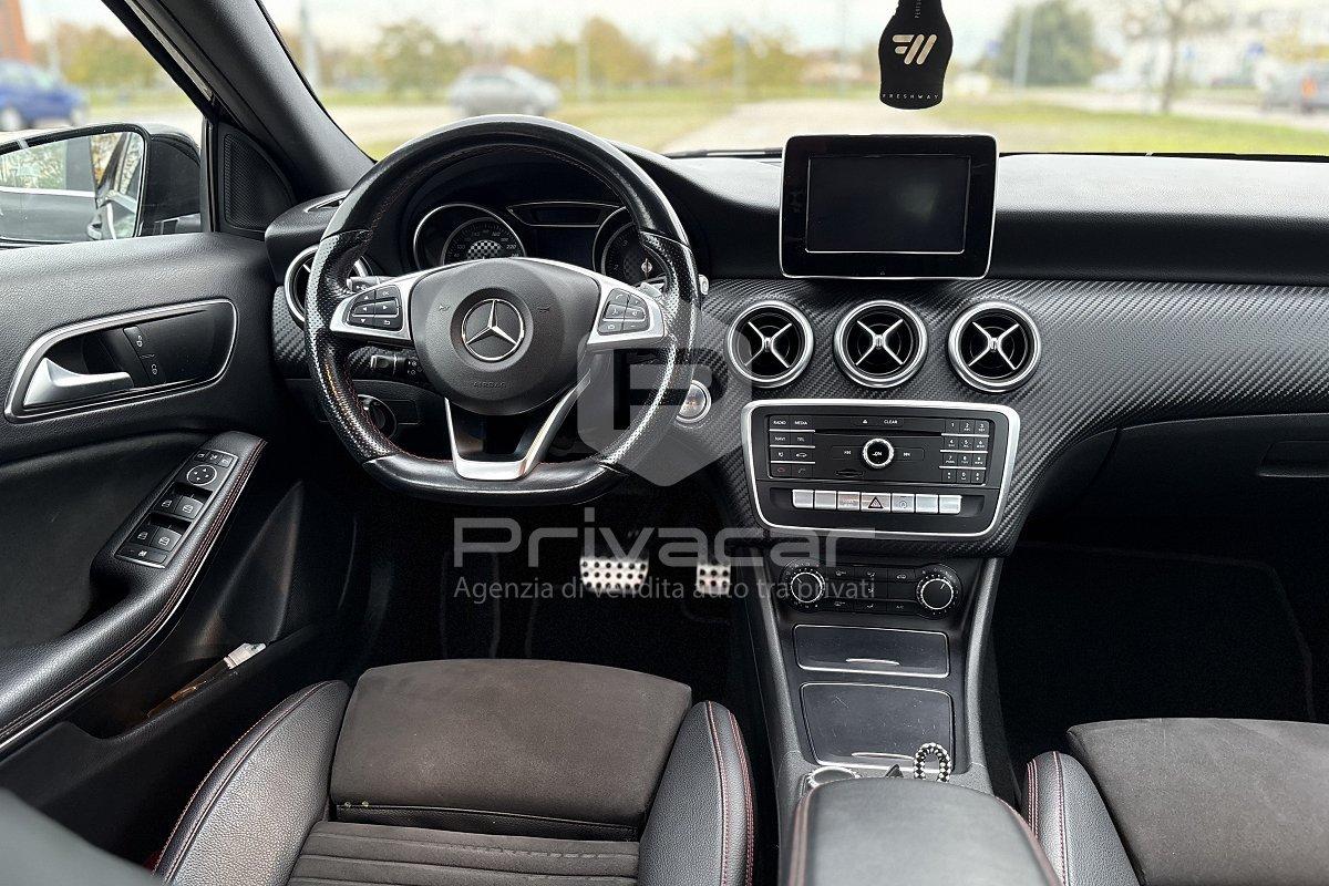 MERCEDES A 200 d Automatic Premium
