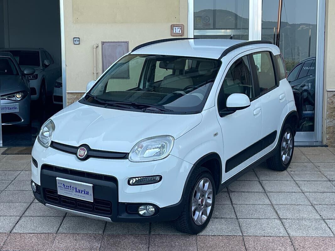 Fiat Panda 1.3 MJT 95 CV S&S 4x4 Euro 6B ELD / Clima / Cerchi lega Auto Impeccabile