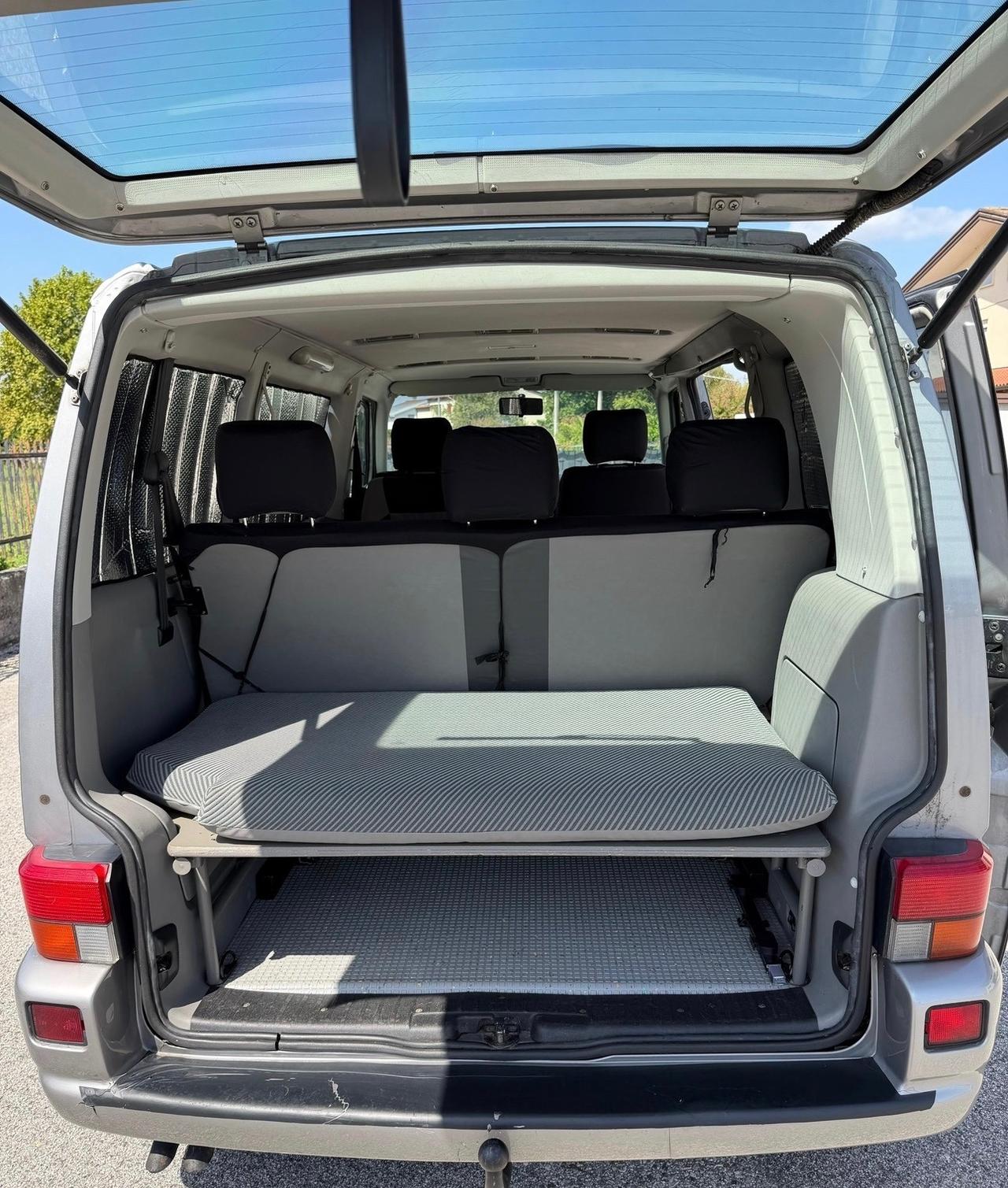 Volkswagen Transporter t4 1998 2.5 tdi 240.000km