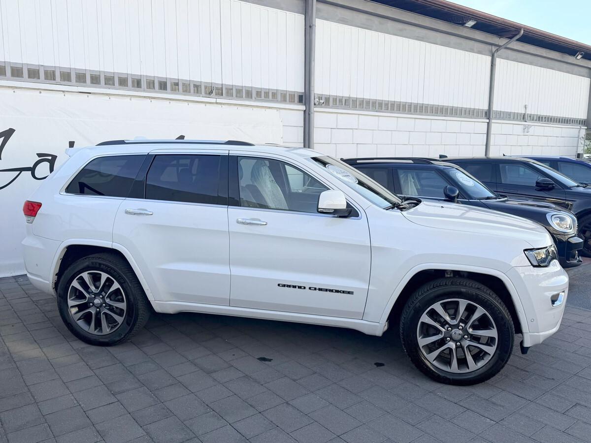 Jeep Grand Cherokee 3.0 V6 CRD 250 CV Multijet II Overland