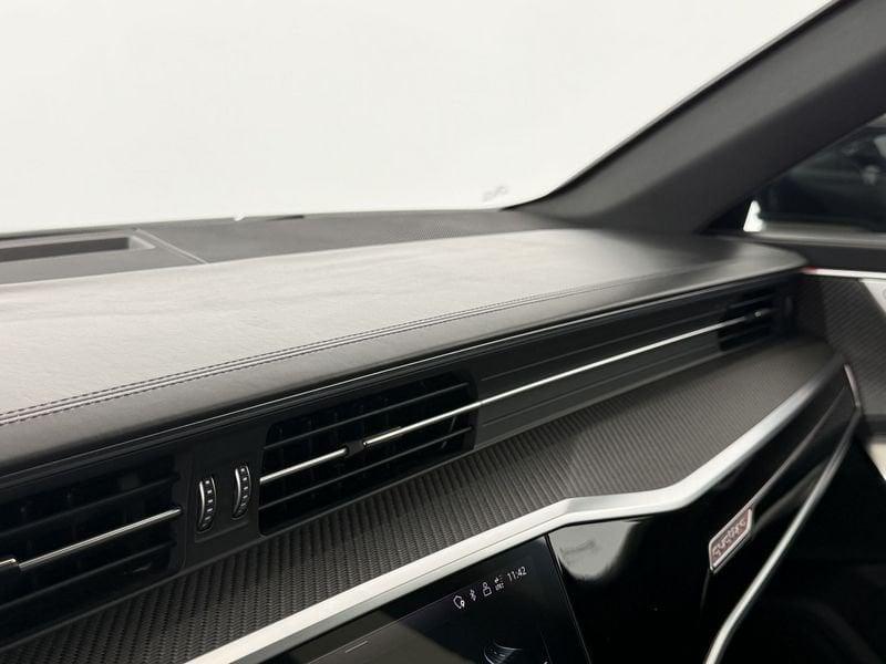 Audi RS6 4.0 quattro tiptronic
