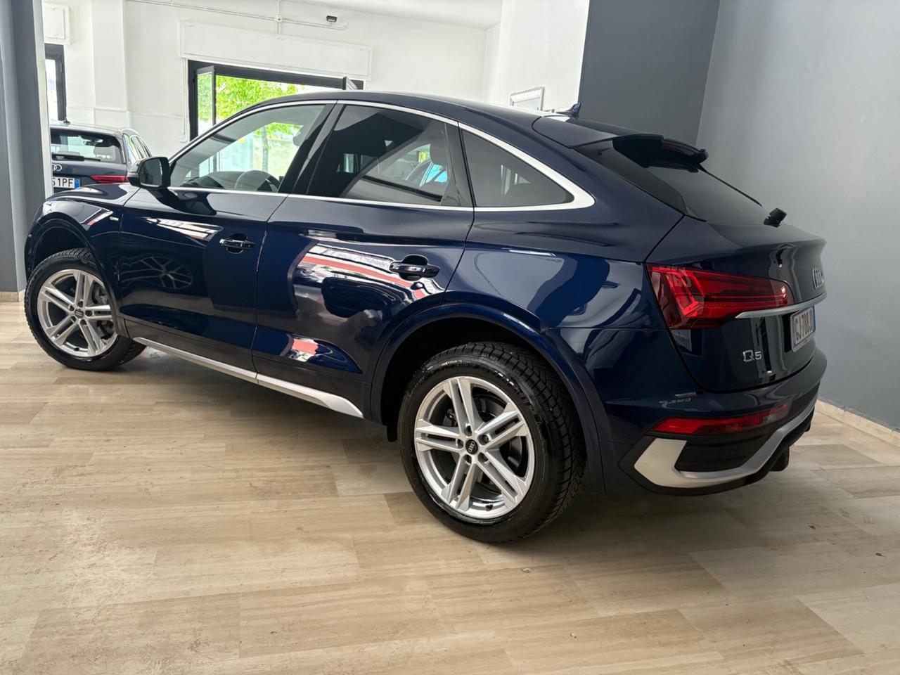 Audi Q5 40 TDI 204 CV quattro S tronic SLine