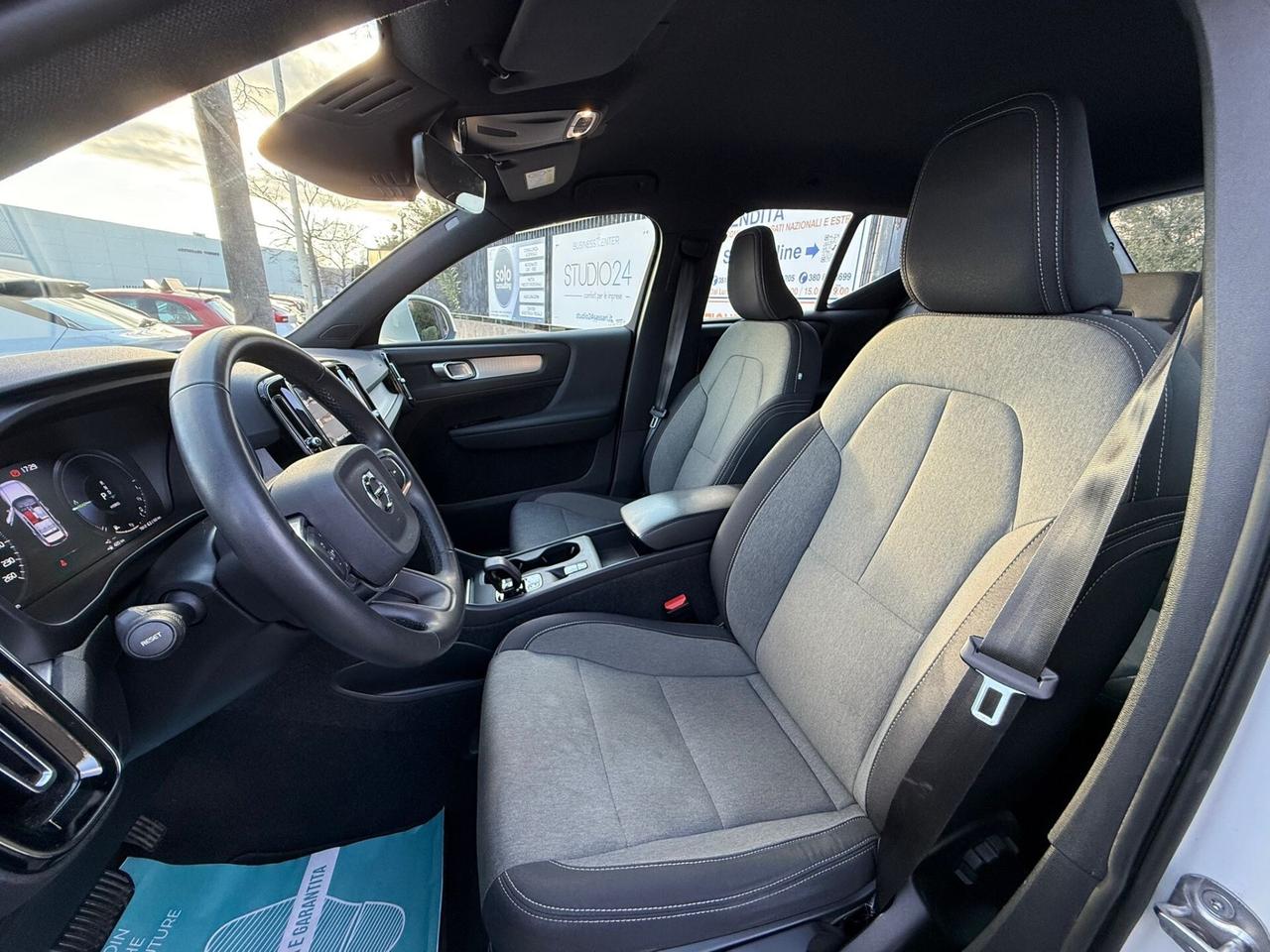 VOLVO XC40 T4 Plug-in Hybrid