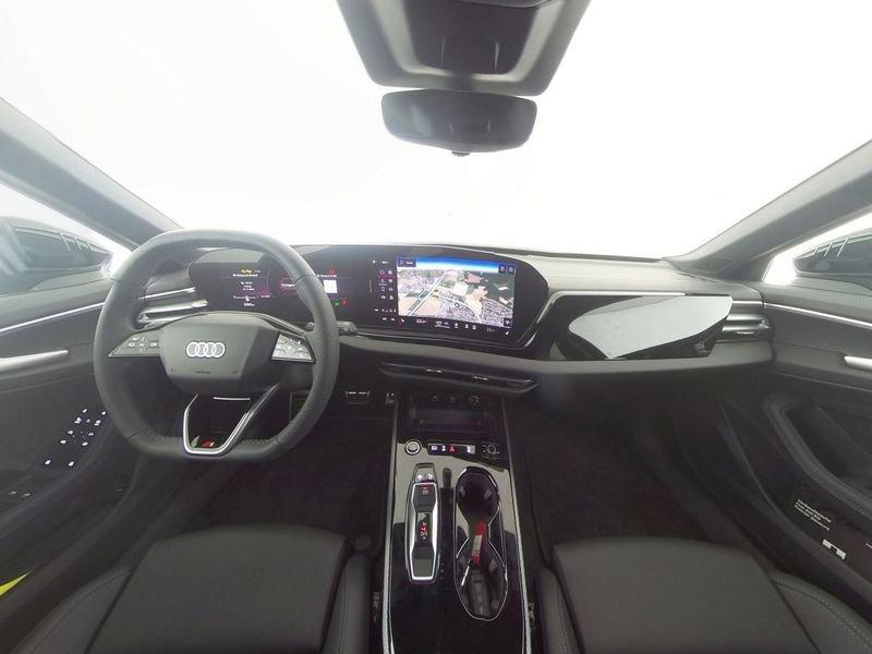 Audi A5 Avant TFSI S tronic S Line NUOVO MODELLO Navi Pelle 19"