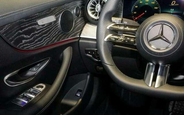 Mercedes-Benz E 220 D AMG PREMIUM LED MBUX NAVI PDC TETTO KAMERA ACC