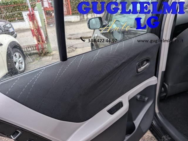 TOYOTA Yaris 1.3 5 porte Sol Bluetooth