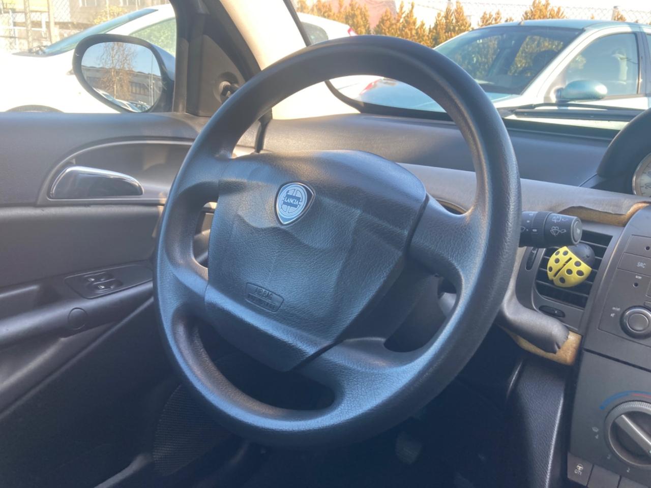 LANCIA YPSILON 1.2 BENZINA (MODELLO ORO)