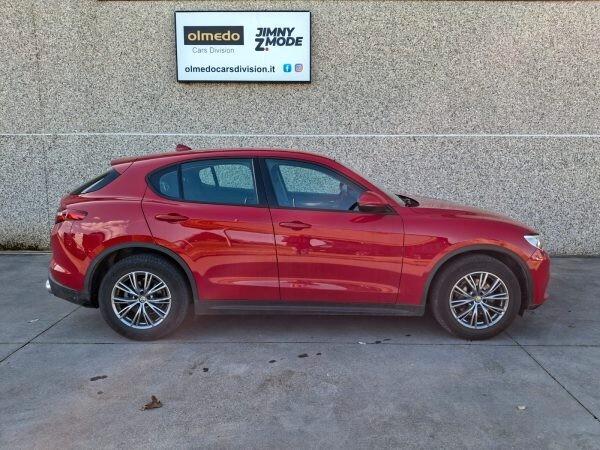 Alfa Romeo Stelvio 2.2 Turbodiesel 190 CV AT8 Q4 Business