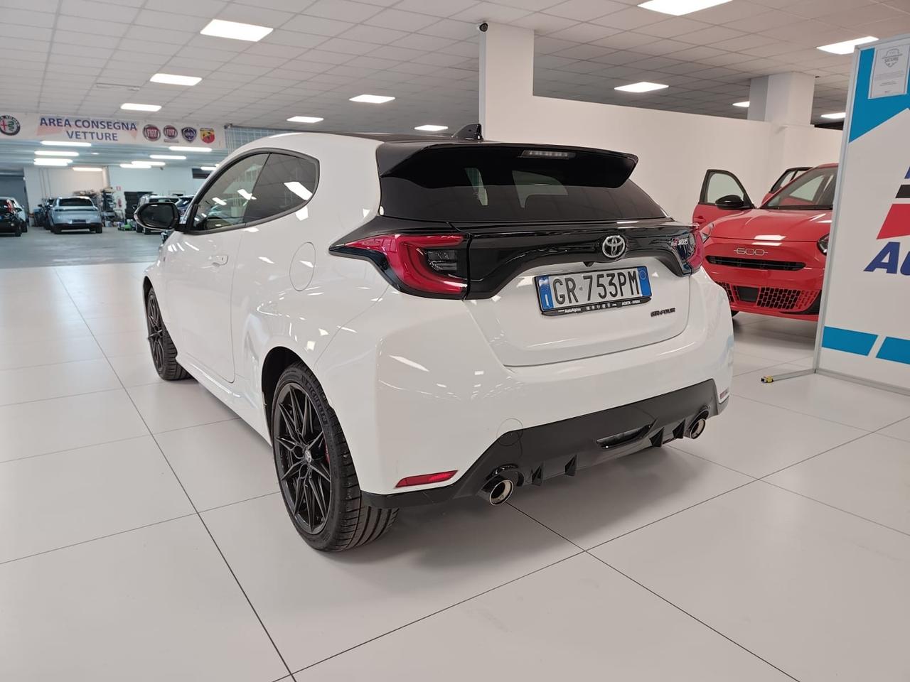 TOYOTA GR Yaris 1.6 Circuit