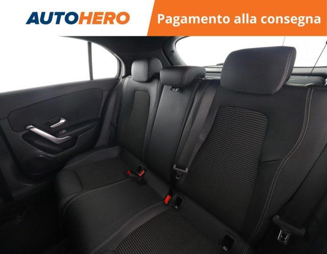 MERCEDES-BENZ A 180 Sport