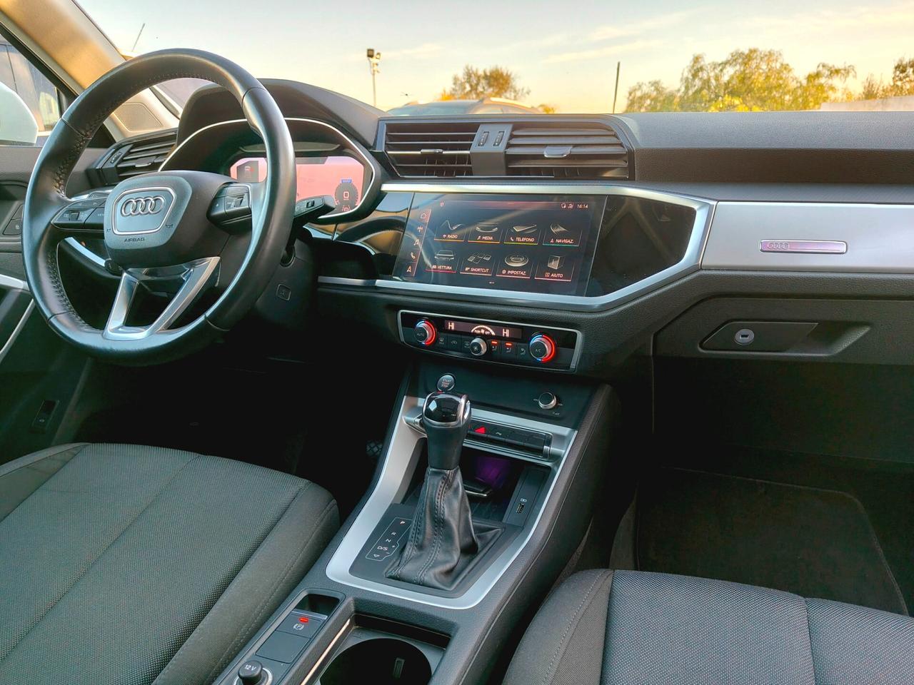 Audi Q3 35 TDI S tronic Business Advanced - 2019