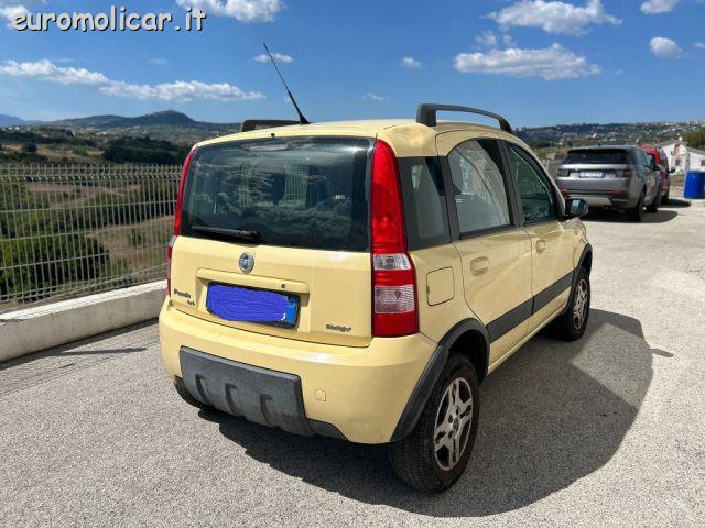 FIAT Panda 1.3 MJT 4x4 Climbing