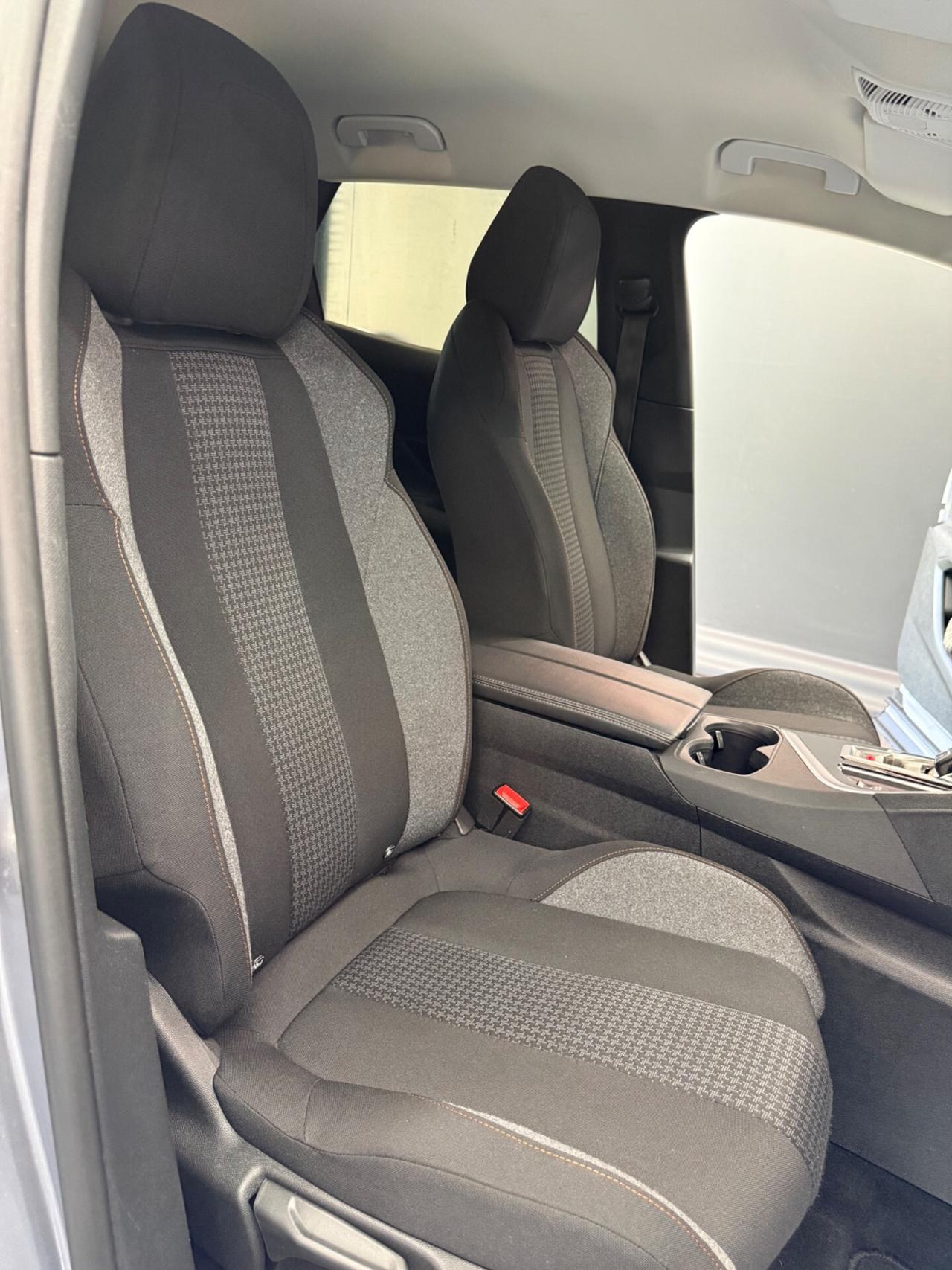 Peugeot 3008 BlueHDi 130 cv EAT8 Allure Pack 2021