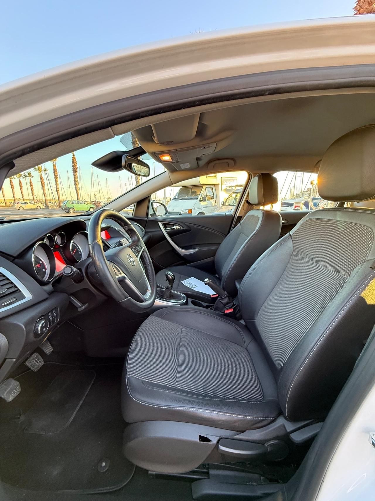 Opel Astra 1.7 CDTI 110CV 5 porte Cosmo