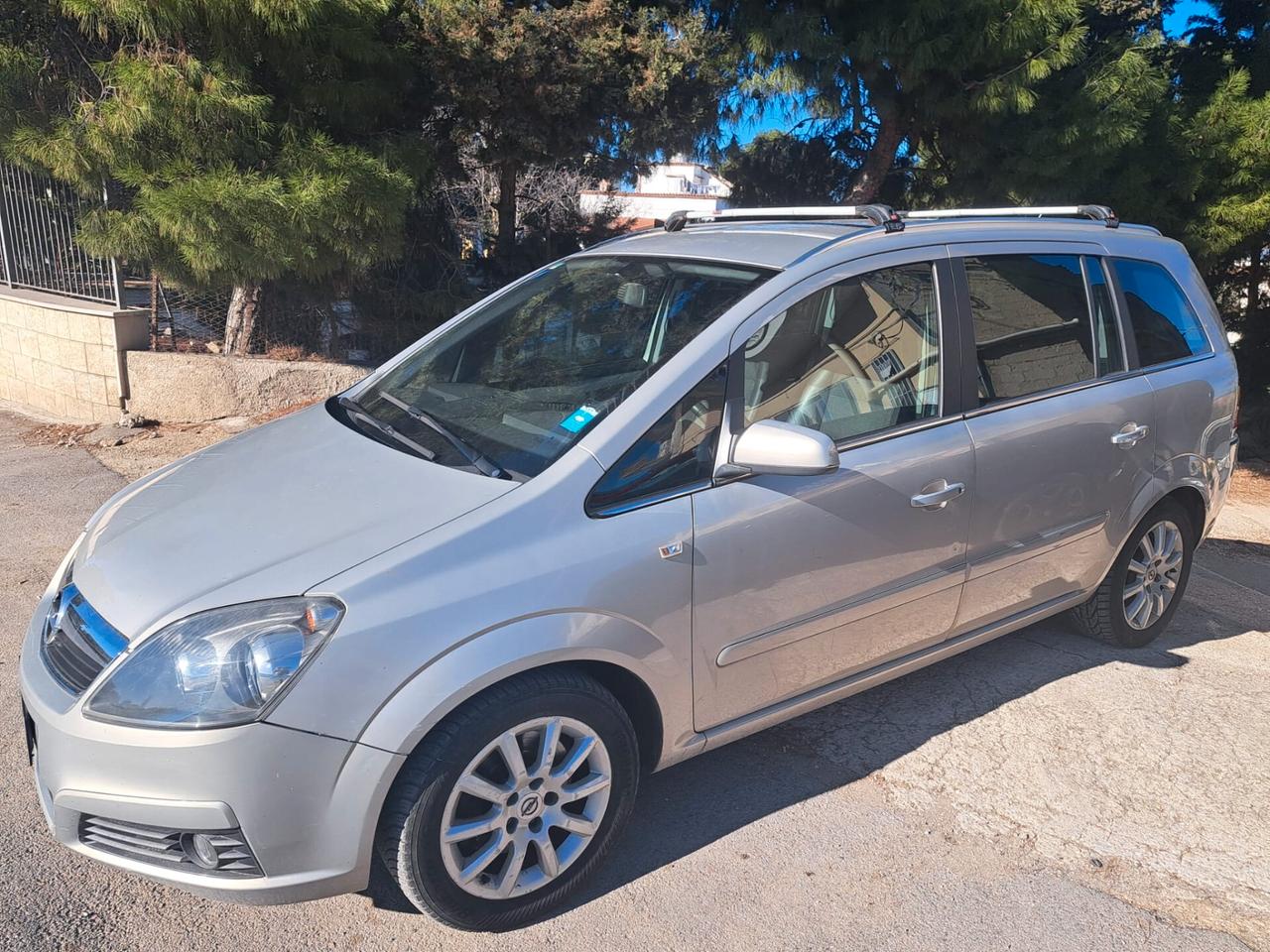 Opel Zafira 1.9 CDTI 120CV Cosmo- 7 POSTI