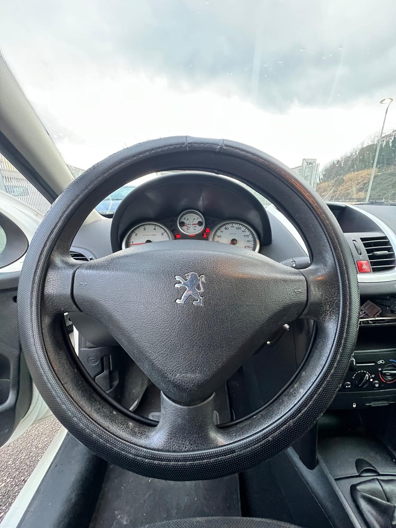 Peugeot 207 1.4 8V 75CV 3p. Energie Sport ECO GPL