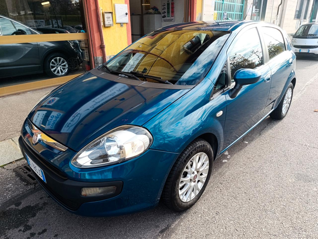 Fiat Punto Evo 1.2 5 porte S&S Blue&Me