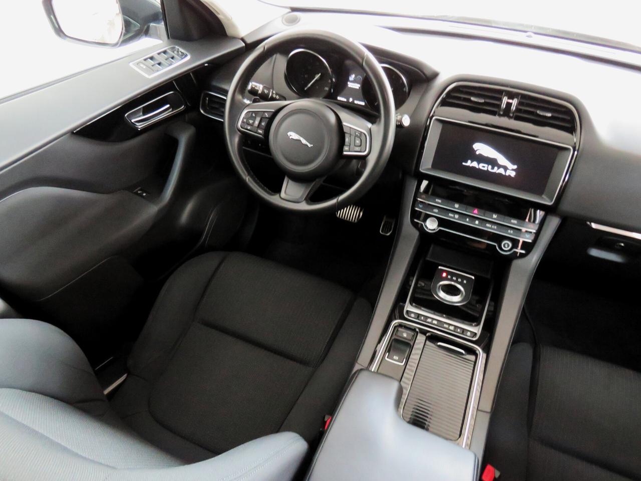 Jaguar I-Pace F-Pace 2.0 i4 Pure awd 300cv