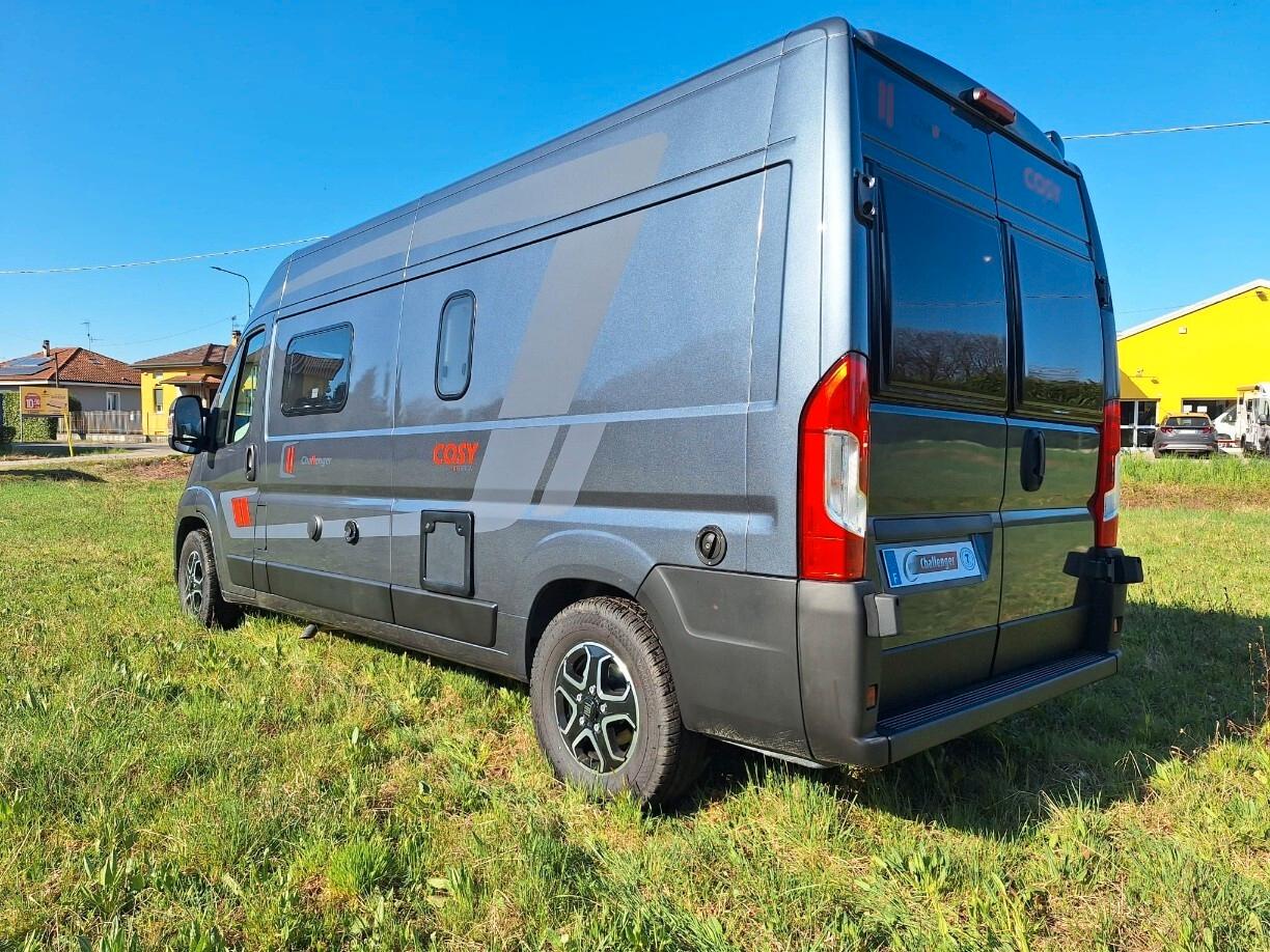 Challenger V114 MAX COSY NEW ENTRY € 58900