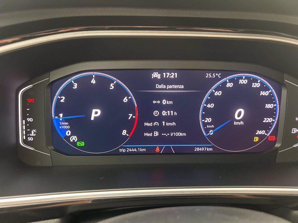 VOLKSWAGEN T-roc 1.5 tsi r-line dsg del 2023