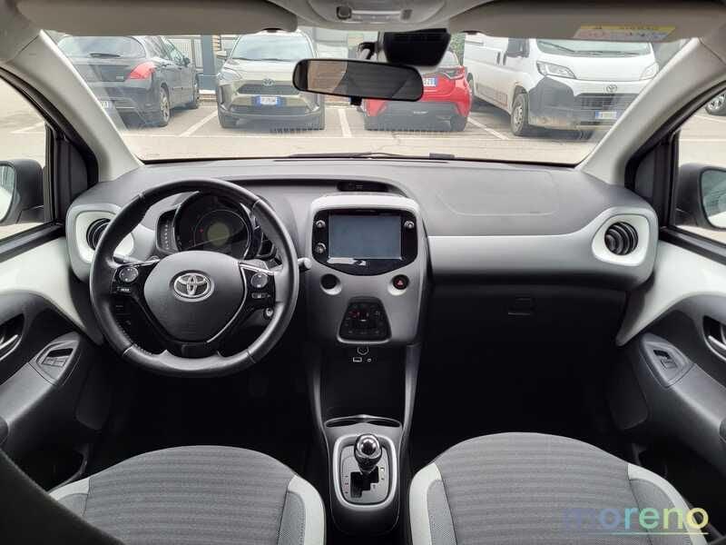 Toyota Aygo 1.0 72 CV x-play m-mt
