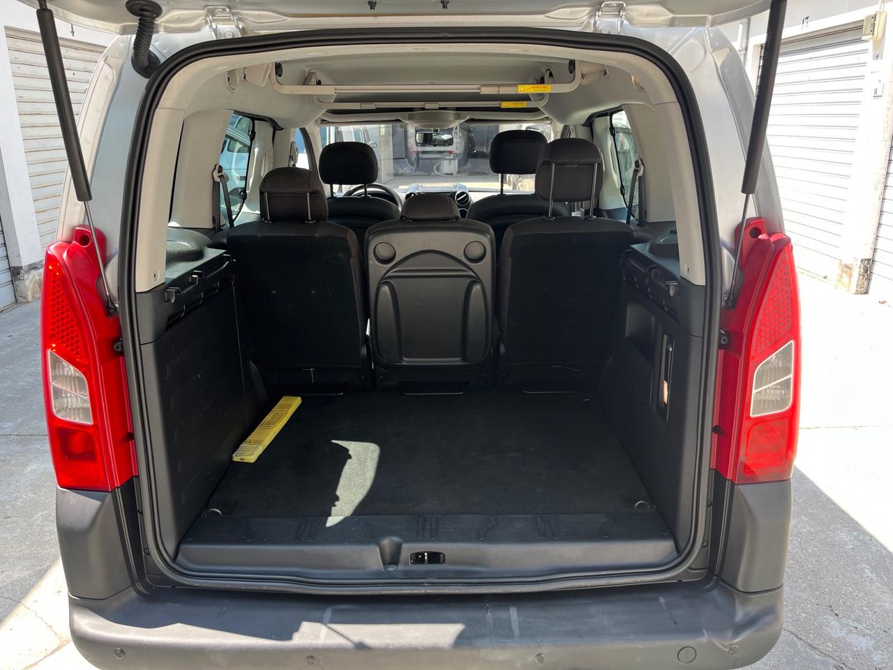 Peugeot Partner Tepee 1.6 VTi 120CV Outdoor GPL