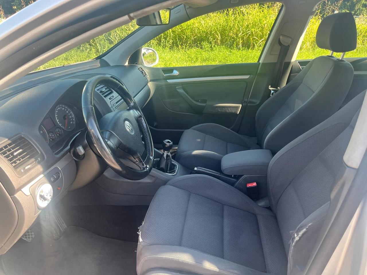Volkswagen Golf 1.9 TDI 5p