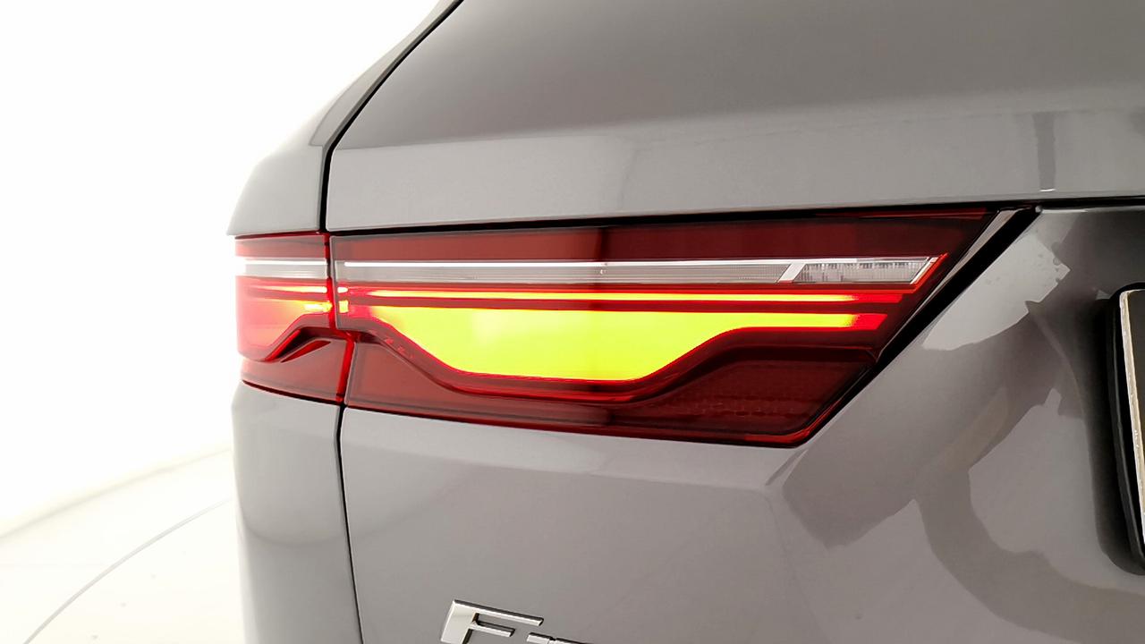 JAGUAR F-Pace - F-Pace 2.0d i4 mhev R-Dynamic S awd 204cv auto