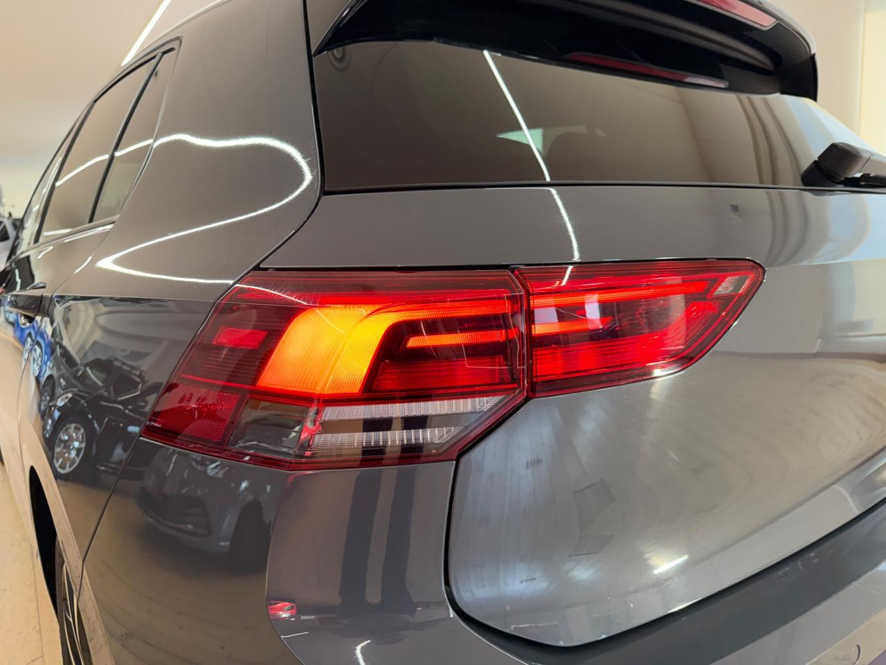 Volkswagen Golf 2.0 TDI DSG 5p. Sport BlueMotion Technology