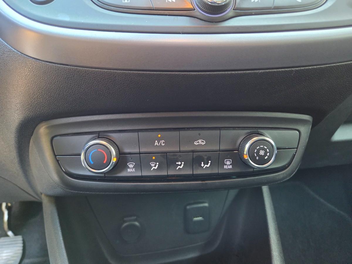 OPEL Crossland 1.2 Elegance s&s 83cv