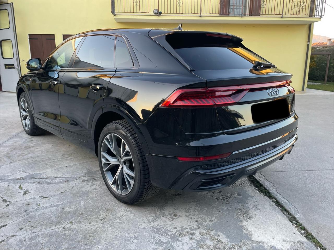 Audi Q8 50 TDI 286 CV quattro tiptronic S line