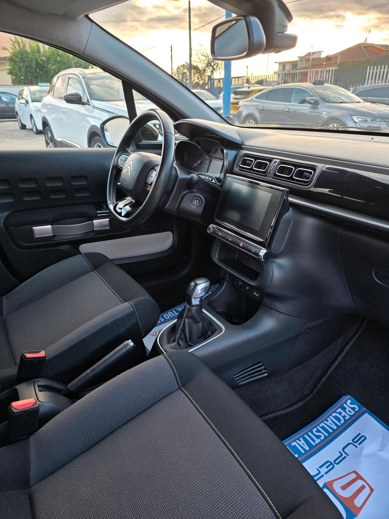 Citroen C3 1.6 BlueHDi 75cv S&S Shine con 73.000 Chilometri