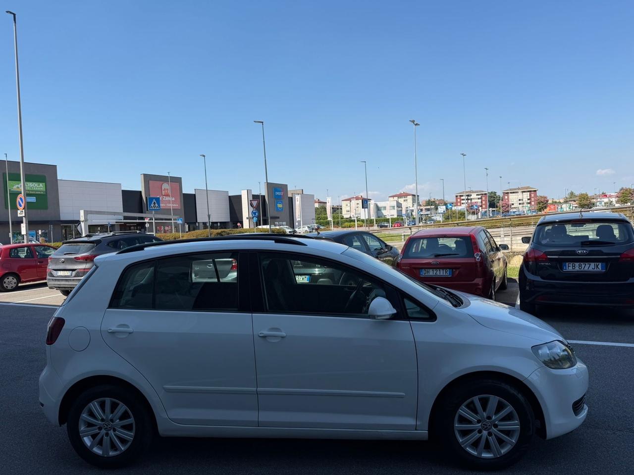 Volkswagen Golf Plus Variant 1.6 TDI DPF Highline