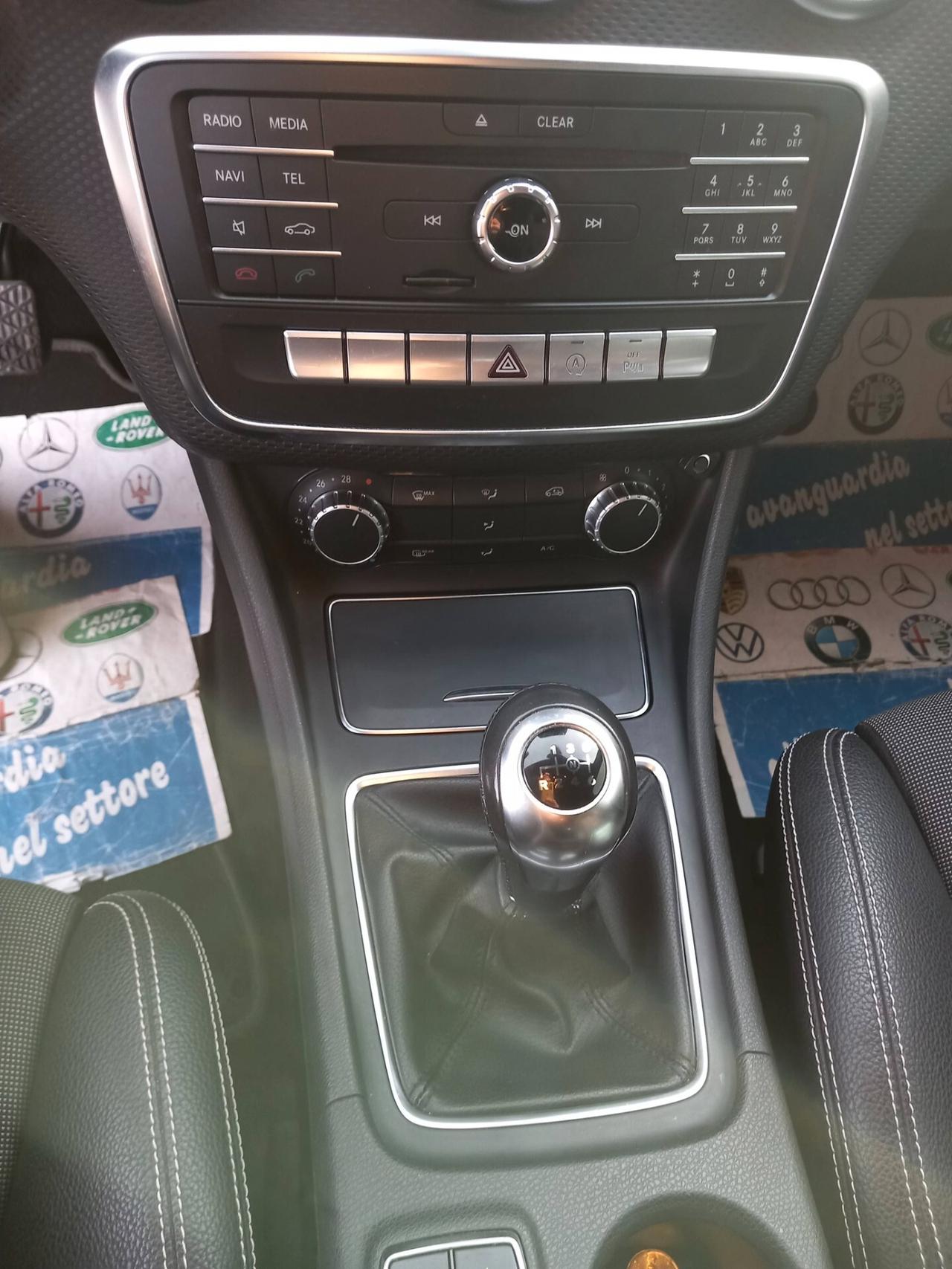 Mercedes-benz A 180 d Sport tenuta in maniera maniacale r 18 led pelle