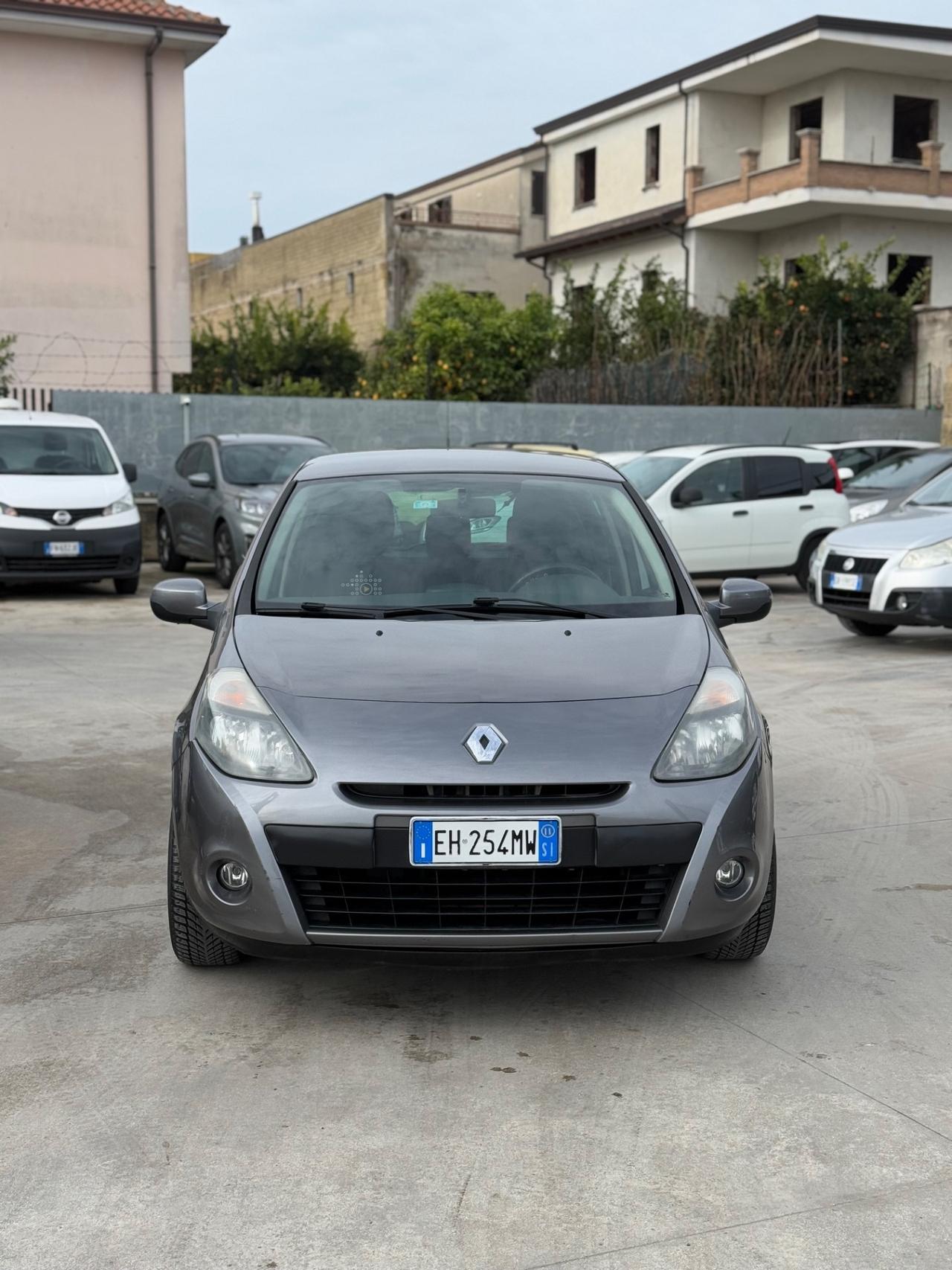Renault Clio 1.2 16V 5 porte Dynamique