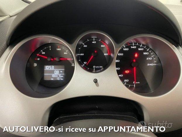 SEAT Altea XL 1.6 TDI 105 CV Style-UNIPRO