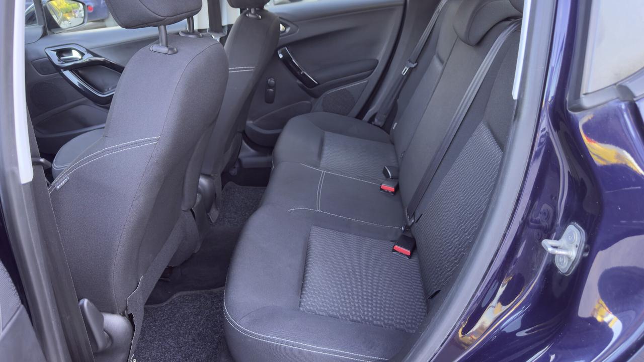 Peugeot 208 BlueHDi 75 5 porte Allure